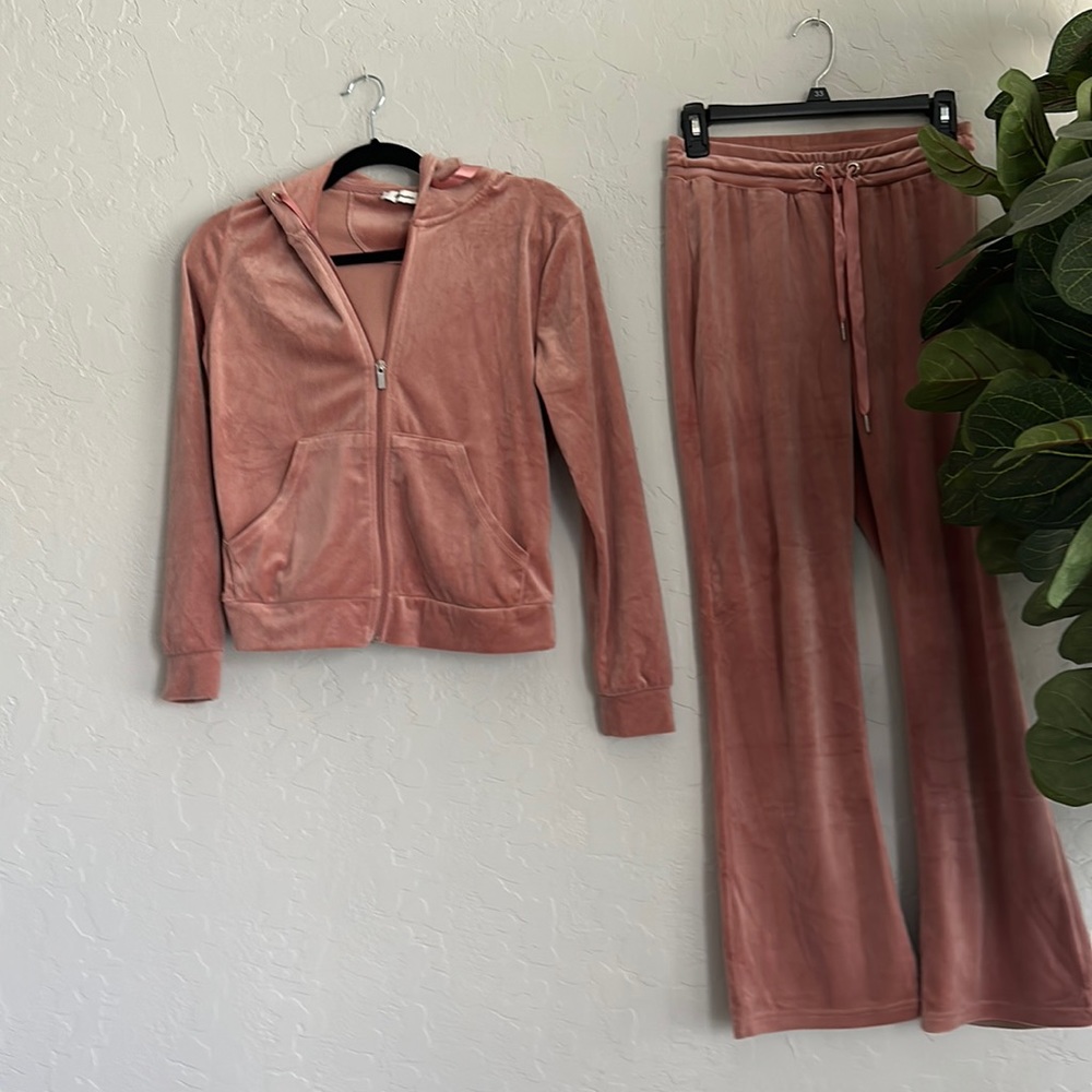 Dusty Rose velour set